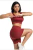 Compra de Artículo Único/Múltiple Set de Yoga Cuello en U Espalda Bonita Cómodo Transpirable Cintura Alta Levantamiento de Glúteos Top sin Mangas Shorts Conjunto de Ropa de Yoga