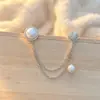 Broche de corrente de fivela de sapato de pérola, acessório de flor para sapato, pingente de meia empilhada, pingente de meia de futebol de nicho de alta qualidade, corrente de suéter