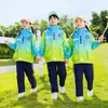 Conjunto de Tres Piezas de Chaqueta Uniforme de Escuela Primaria Forro Interior Otoño e Invierno Conjunto de Uniforme de Jardín de Infantes Otoño e Invierno Conjunto de Uniforme de Clase para Niños