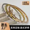 Pulseira de Aço Titânio com Design de Nicho para Mulheres, Diamante Quadrado, Textura de Luxo Leve, Não Desbota, Fabricante de Joias Modernas Europeias e Americanas Atacado