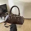 Bolso de Hombro Retro Chic para Mujer, Nuevo Bolso Cuadrado Pequeño de Color Sólido Tendencia Otoño Temprano 2026, Bolso de Hombro de Alto Valor Estilo Coreano