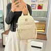 Mochila de Moda Transfronteriza Estilo Universitario con Múltiples Bolsillos Tendencia de Estampado 2026 Gran Capacidad para Viajes al Aire Libre