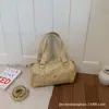 Bolsa Transversal de Grande Capacidade para Mulheres 2026 Novo Estilo Transfronteiriço Rebite Bolsa Hot Girl Moda para o Trabalho Versátil Bolsa Bowling