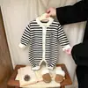 Ropa Roja de Otoño e Invierno para Bebé, Mono Súper Lindo para Bebé Niño, Suéter de Otoño para Bebés Pequeños, Ropa de Salida para Bebés