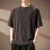 Camiseta Masculina de Manga Curta Estilo Retro Old Money Nicho Verão Nova Solta Gola Henley Casual Respirável