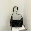 Nuevo estilo otoño/invierno, bolso cruzado casual y versátil, bolso con forma de dumpling, nueva colección 2026, gran capacidad, nuevo bolso de un solo hombro