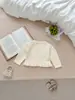 Cardigã de Tricô Floral Tridimensional para Meninas, Manga Longa para Primavera e Outono, Adequado para Bebês e Crianças Pequenas, Pode Ser Usado Diariamente, Casaco Doce Estilo Princesa