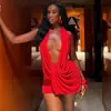Vestido feminino curto justo de manga longa, estilo europeu e americano transfronteiriço, outono e inverno 2025, costas nuas, gola halter V profundo, cor sólida, sexy