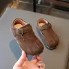 Mocasines Retro Estilo Coreano Nuevos para Niñas Primavera/Otoño 2026 Zapatos de Suela Suave para Niñas Pequeñas Zapatos de Punta Dividida Zapatos Pequeños de Cuero