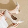 Zapatos de Boda Franceses de Nicho Zapatos de Novia para Mujer Nuevo Alto Grado Estilo Chino Xiuhe Vestido de Boda Dos Usos No Cansan los Pies Zapatos de Tacón Alto