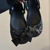 Sapatos Infantis Estilo Escuro com Fivelas Florais, Combinados com Tamancos de Ballet, Apresentando Decorações 3D de Borboleta com Strass Removíveis Venda por Atacado