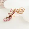 Nuevos zapatos de tacón alto creativos y lindos para mujer con diamantes, llavero de coche, accesorio para bolso de mujer, colgante, llavero, pequeño regalo