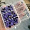 Anillo de arena púrpura de fábrica para manicura, una caja de 75 tabletas con rodamiento chapado en oro, caja de embalaje pequeña de tres compartimentos, anillo de arena púrpura oscuro completo