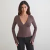 Moda Feminina de Comércio Exterior Europeu e Americano Estilo Hot Girl Ajustada Emagrecedor Camiseta Nova Mais Vendida Sexy Decote V Cor Sólida Versátil Top para Mulheres