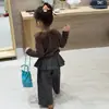Camiseta Básica de Malha com Gola Volumosa Estilo Princesinha Suave Estilo Coreano Maiyoyo para Meninas
