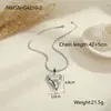 Collar de Moda Estilo Europeo y Americano Transfronterizo, Colgante de Corazón, Collar de Acero Inoxidable, Cadena para Clavícula Inspirada en Diseño Joyería de Lujo Ligero al por Mayor
