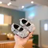 Zapatos para caminar de bebé, zapatos de princesa para bebé, nuevo modelo primavera 2026 para niñas de 1-2 a 3 años, zapatos de cuero con lentejuelas para niñas pequeñas
