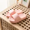 Zapatillas sencillas de verano para mujer, cómodas para caminar, adecuadas para uso doméstico, sandalias antideslizantes de interior para baño y ducha, zapatillas para hombre y para parejas