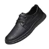 Zapatos cruzados para hombre más vendidos en Amazon y AliExpress, nuevos zapatos de cuero de suela blanda de otoño, zapatos casuales transpirables, zapatos de estilo británico