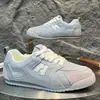 Sapatos Masculinos 2026 Novos Tênis Brancos de Malha com Cadarço Baixo para Primavera e Verão Versáteis Sola Macia Respiráveis Casuais Tendência
