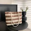 Bolsa de Ombro Feminina 2023 Grande Capacidade Simples Tote Sacola de Compras Moda e Estilosa Listrada Trançada Praia Casual