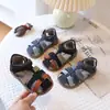 Sandálias Femininas Verão 2026 Sapatos de Praia Confortáveis para Crianças Maiores Sandálias Romanas Femininas da Moda Estilo Verão Sapatos Casuais Infantis