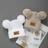 Gorro de Punto para Niños Otoño e Invierno Niño Bebé Lana Bonita Bola de Pelo A prueba de Frío Cálido Letra Niñas Gorro Pullover