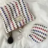 18121 Dulce Celebridad de Internet Tela Fresca Arrugada Chifón Bolsa de Cosméticos Bolsa de Almacenamiento para Teléfono Móvil de Viaje Monedero Portátil Bolsa de Cosméticos
