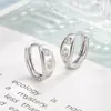 Nuevos Brazaletes para Oreja de Girasol Incrustado Patrón Pequeño de Estrella Octagonal Aros para Oreja Incrustados con Diamante Pendientes Versátiles Nuevos de Lujo Ligero para Mujer
