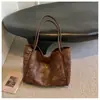 Bolso de Gran Capacidad para Mujer Otoño Retro 2025 Nuevo Versátil Simple Bolso de Hombro Casual para Viajes Diarios Bolso Tote Bolso de Mujer
