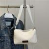 Bolsa Transversal Feminina com Compartimentos Moda Leve Resistente à Água Nylon Tendência Nova para Encontro Pequena de Ombro