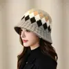 Sombrero de pescador de punto jacquard estilo universitario coreano para mujer, nuevo sombrero de cubo de color block cálido casual para otoño e invierno, protector de orejas
