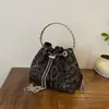 Bolsa Saco Retro Estampa de Leopardo Europeia e Americana Transfronteiriça para Mulheres 2026 Tendência Moda Casual Corrente Plissada Bolsa de Ombro Versátil Bolsa Transversal