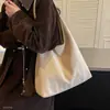 Bolsa feminina estampada de leopardo, coleção de outono, camurça, estilo mãe e filho, veludo retrô, bolsa de ombro, novo design coreano e japonês, moderna e elegante, 2026
