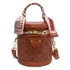 Bolso Pequeño Texturizado de Alta Gama para Mujer, Bolso Cruzado de Nuevo Diseño de Nicho, Bolso de Mano Retro, Versátil Bolso Cubo para el Viaje Diario