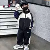 Conjunto de Chaqueta con Cuello Alto para Niños Primavera y Otoño Bebé Guapo Estilo Coreano Cortavientos Conjunto de Dos Piezas Ropa Casual Infantil