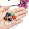 Cruzamento de cristal natural colorido terno de pedra Chakra Gemstone Grão grande Colorido Cristal Rolling Stone Ornamentos Yoga Stone