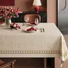 Toalha de Mesa Retangular à Prova d'Água e Óleo em PVC com Estampa Floral Preta Retro, com um Toque de Luxo Leve para Uso Doméstico, Resistente ao Calor
