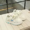 Nuevas Zapatillas de Lona Casuales Estilo Princesa para Niñas, Temporada Primavera-Otoño 2026, con Decoración de Moño de Encaje Color Crema
