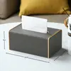Los fabricantes de cajas de pañuelos pueden personalizar cajas de pañuelos de cuero modernas y sencillas para oficinas y hoteles, cajas de servilletas de lujo ligero