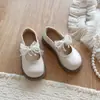 Zapatos de Princesa para Niñas 2026 Nuevos Zapatos de Cuero para Niños Primavera y Otoño Zapatos Blancos Elegantes para Niñas Zapatos de Suela Blanda Individuales para Niñas