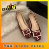 Zapatos de mujer de cuero a la moda y con estilo, de hebilla metálica, punta cuadrada, corte bajo, versátiles, sin cordones, que aumentan la altura, para el verano de 2025