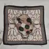 Pañuelo cuadrado estampado de leopardo bufanda coreana femenina de seda versátil pañuelo para el pelo bufanda retro flor de anacardo pañuelo cuadrado pequeño venta al por mayor