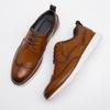 2025 Novos Sapatos Masculinos Bullock Sapatos Britânicos Modernos Sapatos de Couro Casuais para Negócios Sapatos de Casamento Masculinos Versátil Transfronteiriço