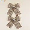 Tela de Corbata de Moño a Cuadros Materiales Semiacabados Ropa para Muñecas Hecha a Mano Zapatos Sombreros Calcetines Accesorios DIY Accesorios para Corbata de Moño Al por Mayor