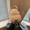 Mochila de Mujer de Moda 2026 Nueva Moda Versátil para el Trabajo Mochila Pequeña con Acabado de Lujo y Función de Bolso de Mano