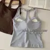 Camiseta Deportiva de Tirantes Estilo Americano Picante para Mujer con Copas Fijas Integradas, Corte Ajustado, Top de Moda para Usar por Dentro y por Fuera