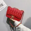 Bolso de Mujer 2025 Nuevo Estilo Coreano Acolchado Estilo Pequeño Fragante Bolso de Cadena Ins Hombro Único Diagonal Bolso Cuadrado Pequeño Candado Bolso Pequeño