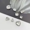Joyería Casual de Aleación de Diamante con Borde Delgado, Elegante, Accesorios de Corazón Cuadrado Antiguo, Accesorios Versátiles para el Cabello, Funda para Teléfono Móvil, Material para Flor de Zapato