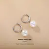 Pendientes de Lujo Accesibles Estilo Ins Diseño de Nicho Clips para Oreja Pendientes de Perla de Gama Alta Pendientes Versátiles Elegantes Venta al por Mayor